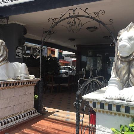 Seaview Hotell Haat Jomtien Eksteriør bilde