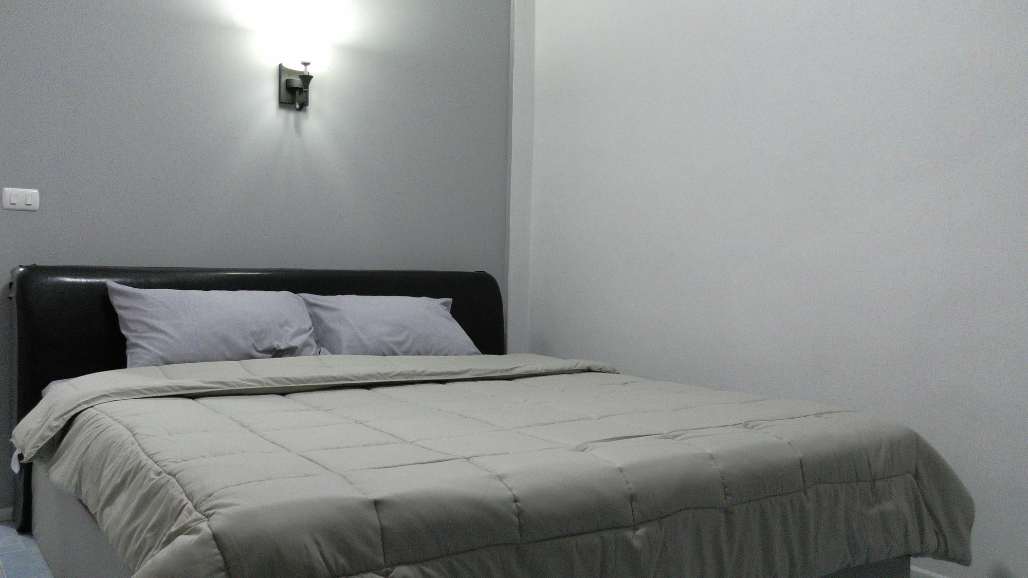 Seaview Hotell Haat Jomtien Eksteriør bilde