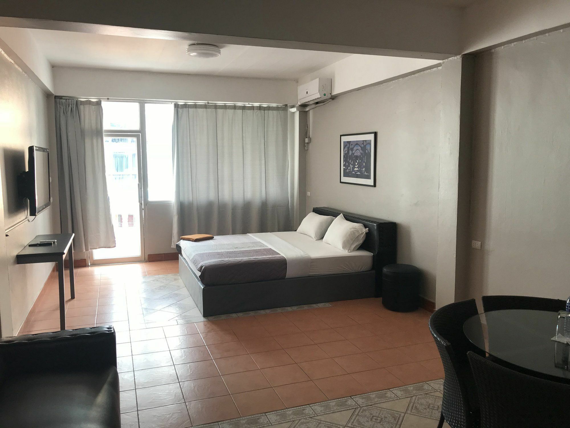 Seaview Hotell Haat Jomtien Eksteriør bilde